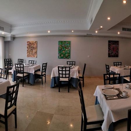 Hotel & Spa Plaza Arriate Extérieur photo