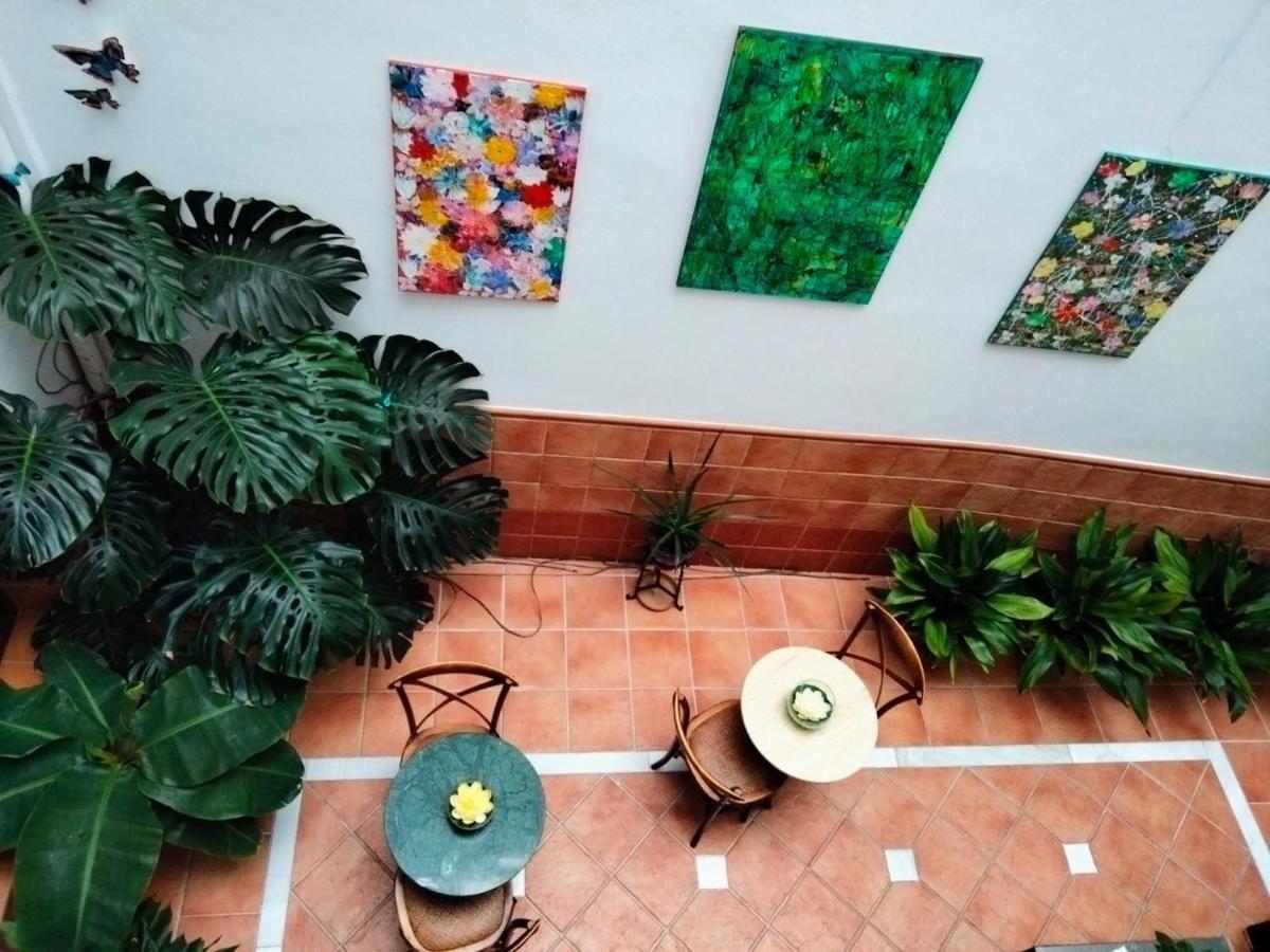 Hotel & Spa Plaza Arriate Extérieur photo