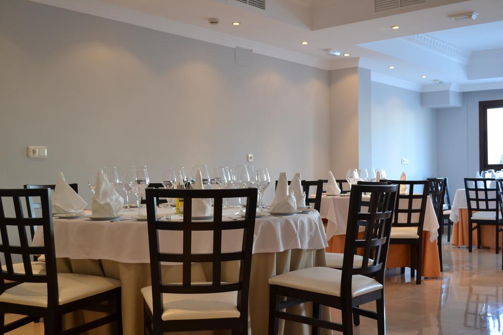 Hotel & Spa Plaza Arriate Extérieur photo