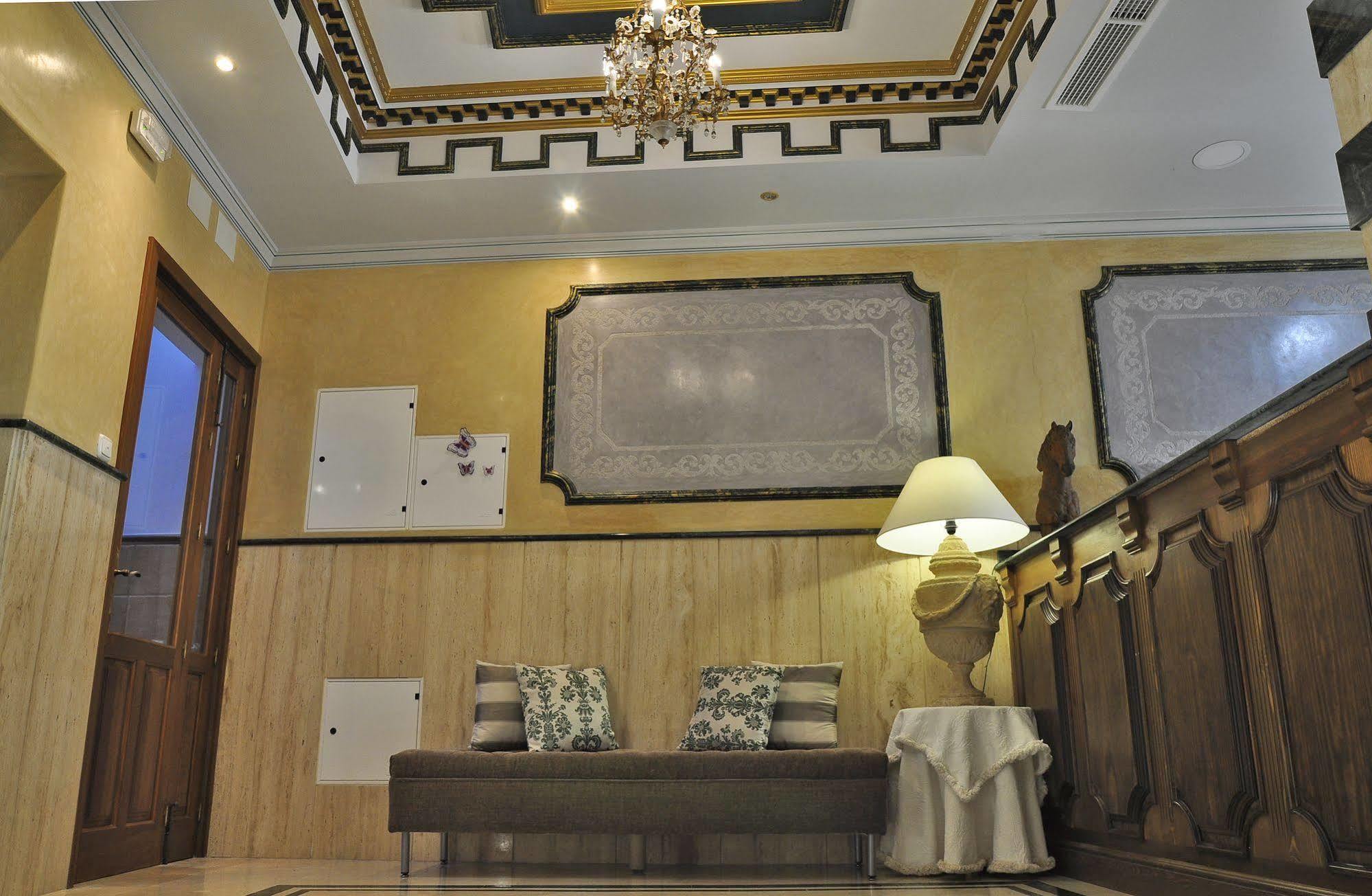 Hotel & Spa Plaza Arriate Extérieur photo